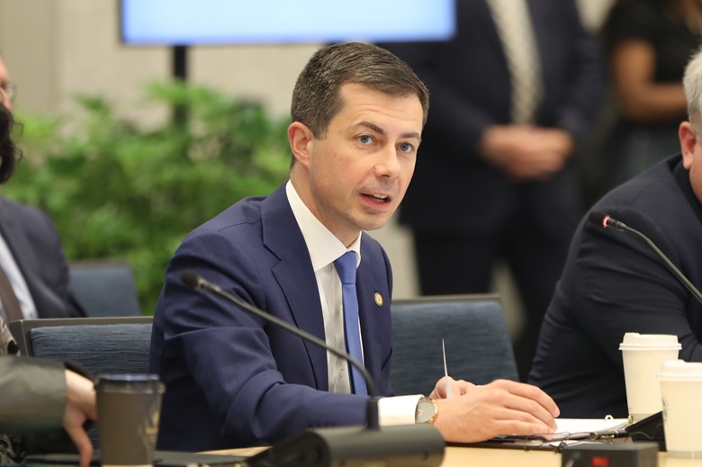 Secretary Buttigieg_11th APEC TMM